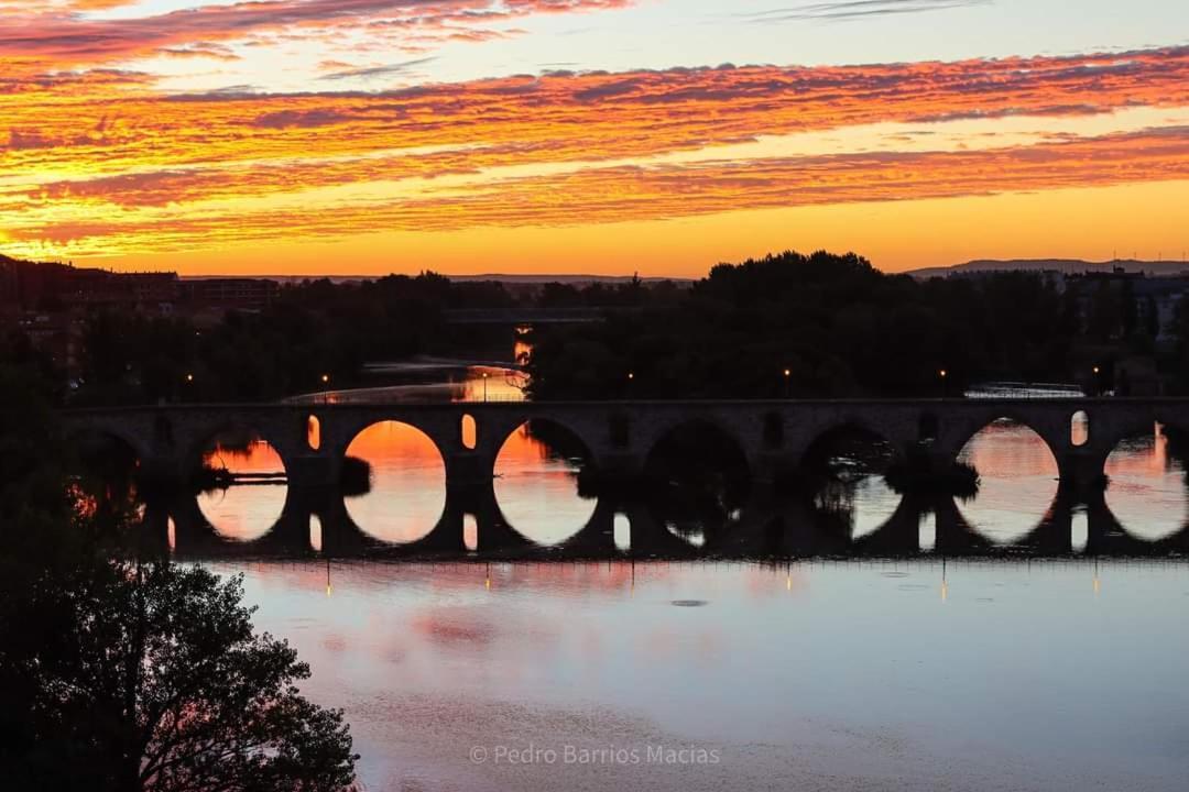 A Los Ojos Del Rio Duero Lägenhet Zamora Exteriör bild