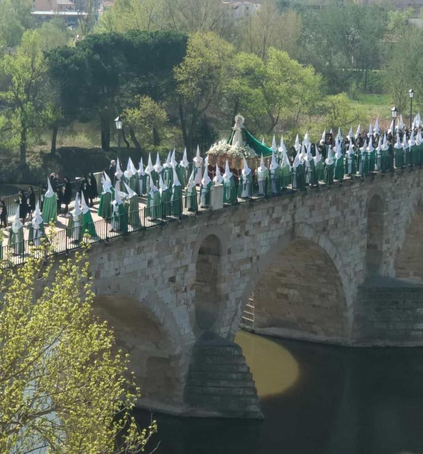 A Los Ojos Del Rio Duero Lägenhet Zamora Exteriör bild