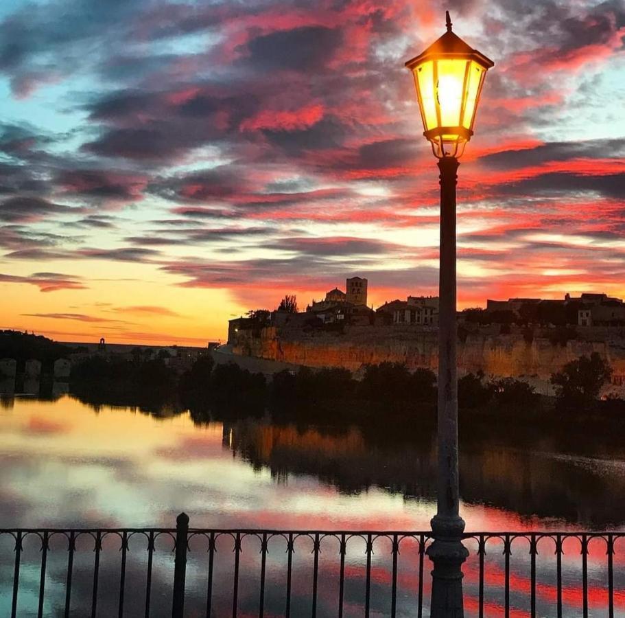 A Los Ojos Del Rio Duero Lägenhet Zamora Exteriör bild